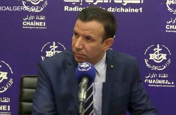 كناس يقترح على الحكومة إنشاء بنك خاص بالتصدير والاستيراد