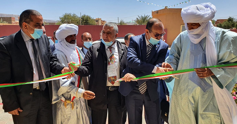 ناصري يدشن الوكالة التجارية للخطوط الجوية بتمنراست