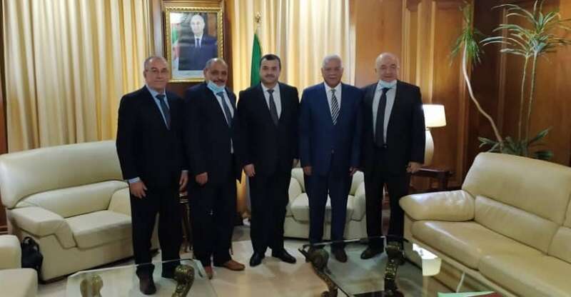 عرقاب يستقبل رئيس فدرالية عمال البترول والغاز