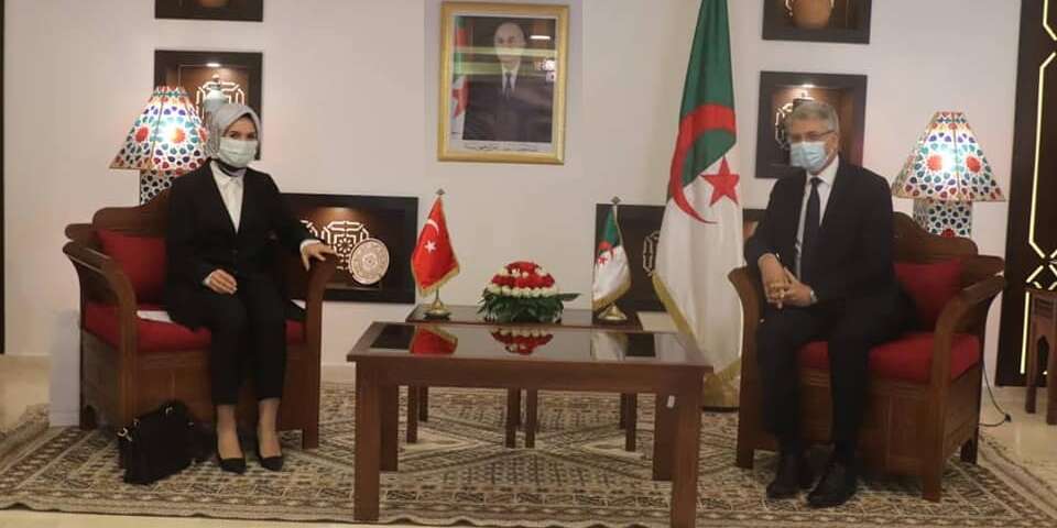 بوغازي يبحث مع سفيرة تركيا سبل تدعيم الشراكة في قطاع السياحة