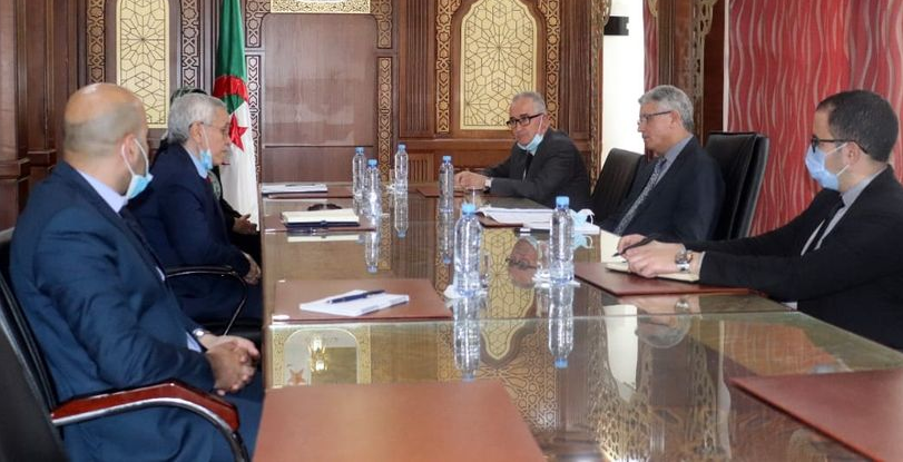 بوغازي وشيتور يتطرقان لإمكانية استغلال المياه الحموية في توليد الطاقة الحرارية