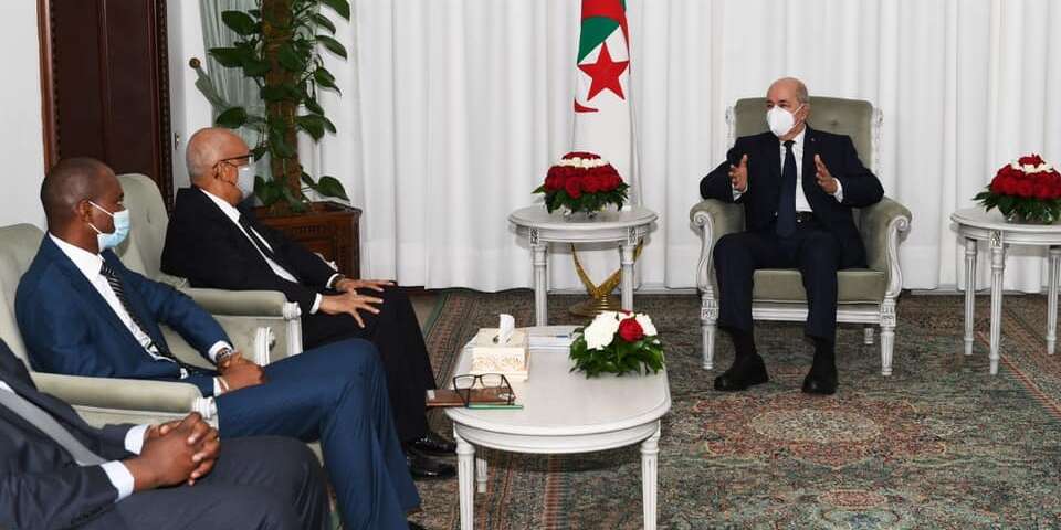 الرئيس تبون يستقبل وزير الخارجية والتعاون الدولي المالي