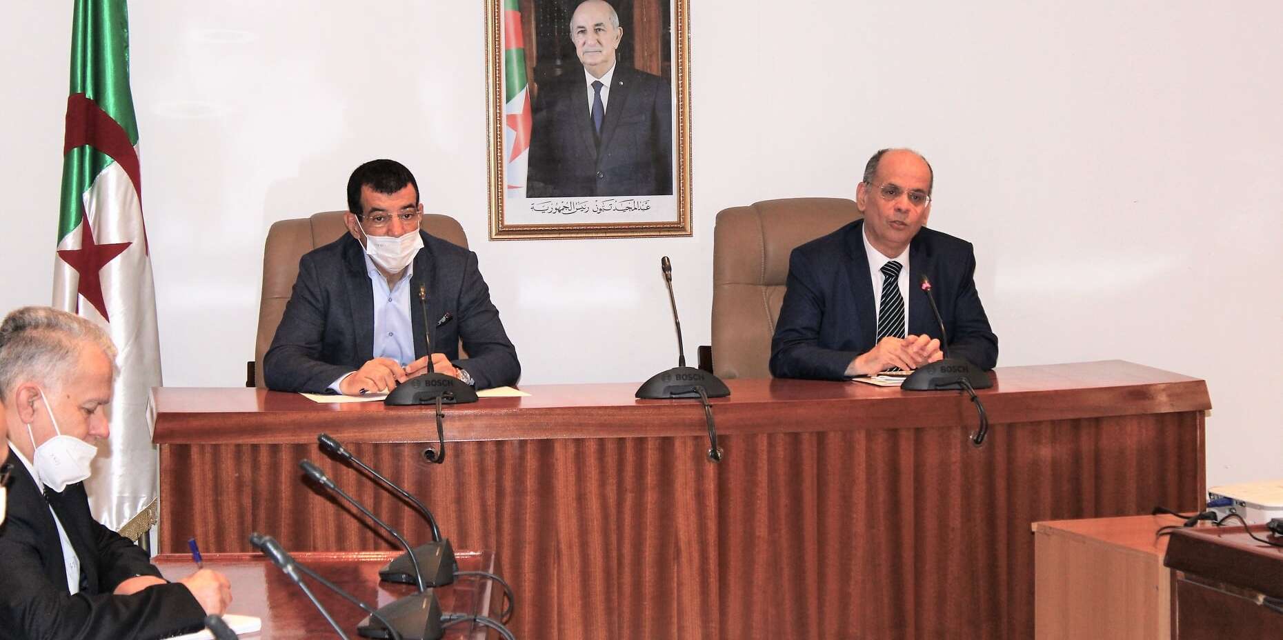 هذه المجمعات العمومية التي وعد وزير الصناعة بتسوية وضعيتها