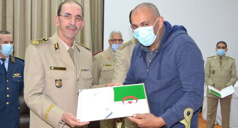توزيع 3098 سكن عدل على مستخدمي ومتقاعدي الجيش  