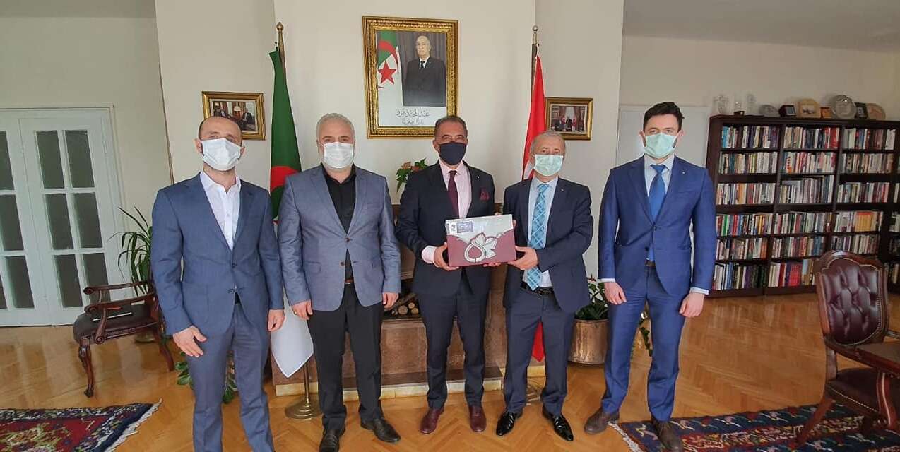 السفير مراد عجابي يلتقي مسؤولي مؤسسات طبية.. اهتمام تركي بالاستثمار في القطاع الصحي في الجزائر