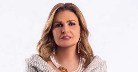 يسرا تكشف تفاصيل تجربتها المريرة مع كورونا..