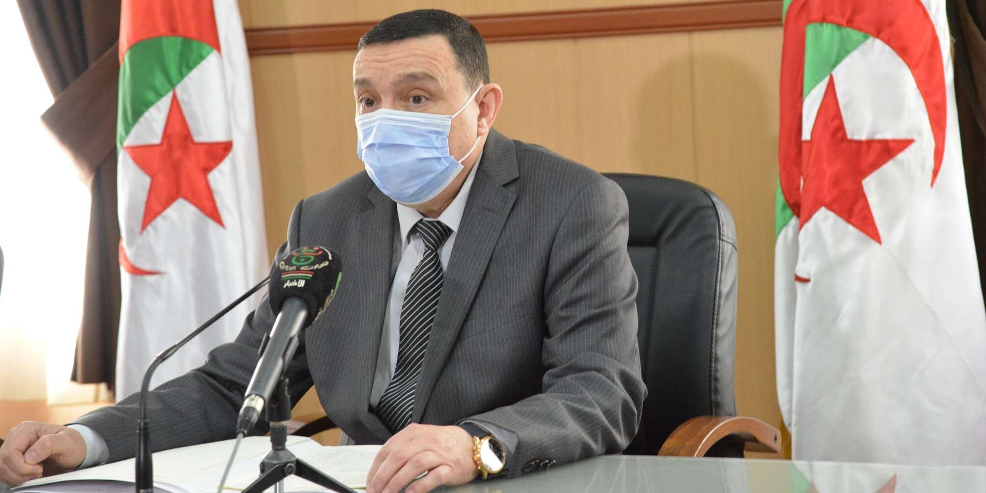 واجعوط يأمر بالتسريع في دفع مستحقات الموظفين الجدد والمستخلفين والمتعاقدين