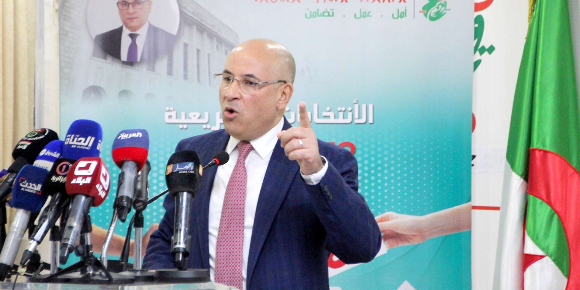  زيتوني: جماعة البريد المركزي مدعومة من الخارج لفرض مرحلة انتقالية