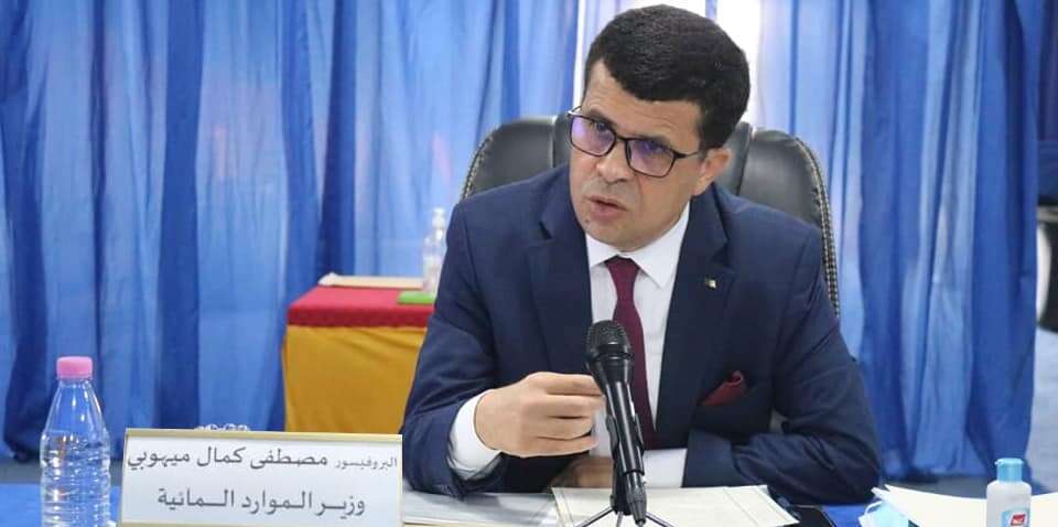 لتأمين تزويد المواطنين بالماء الشروب.. تعليمات بتسليم 25 بئرا ببومرداس خلال الأيام المقبلة