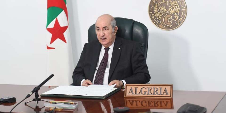 رئيس الجمهورية يدعو الى ضرورة إيجاد حلول ملائمة تعالج المخلفات السلبية لظاهرة التغير المناخي