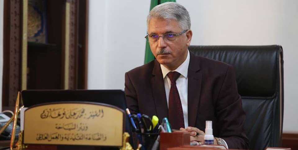 وزير السياحة: نحو خلق مشاريع سياحية بصحراء الجزائر.. “800  مشروع قيد الانجاز و2600 مشروع اخر معتمد