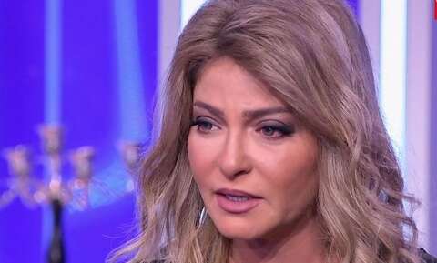 علا غانم تبكي وتعلن عمرها الحقيقي