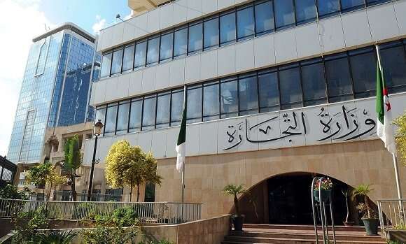 وزارة التجارة: 99.99 بالمائة نسبة التقيد بالمداومة في أول أيام العيد