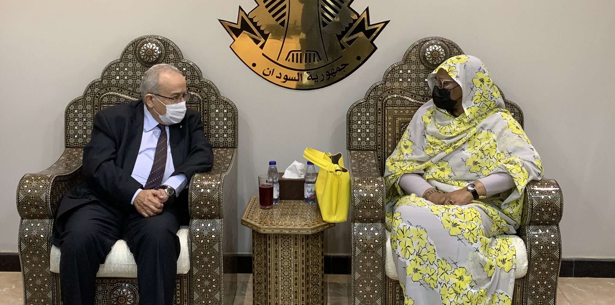 لعمامرة في زيارة عمل للسودان لتعزيز التعاون والتشاور بين البلدين 