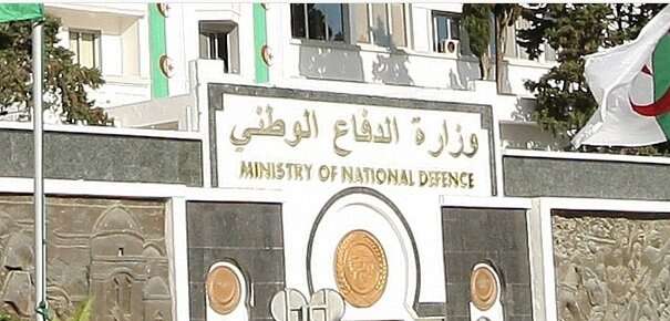 وزارة الدفاع تصدر دليل التجنيد في هياكل التكوين لدى الجيش