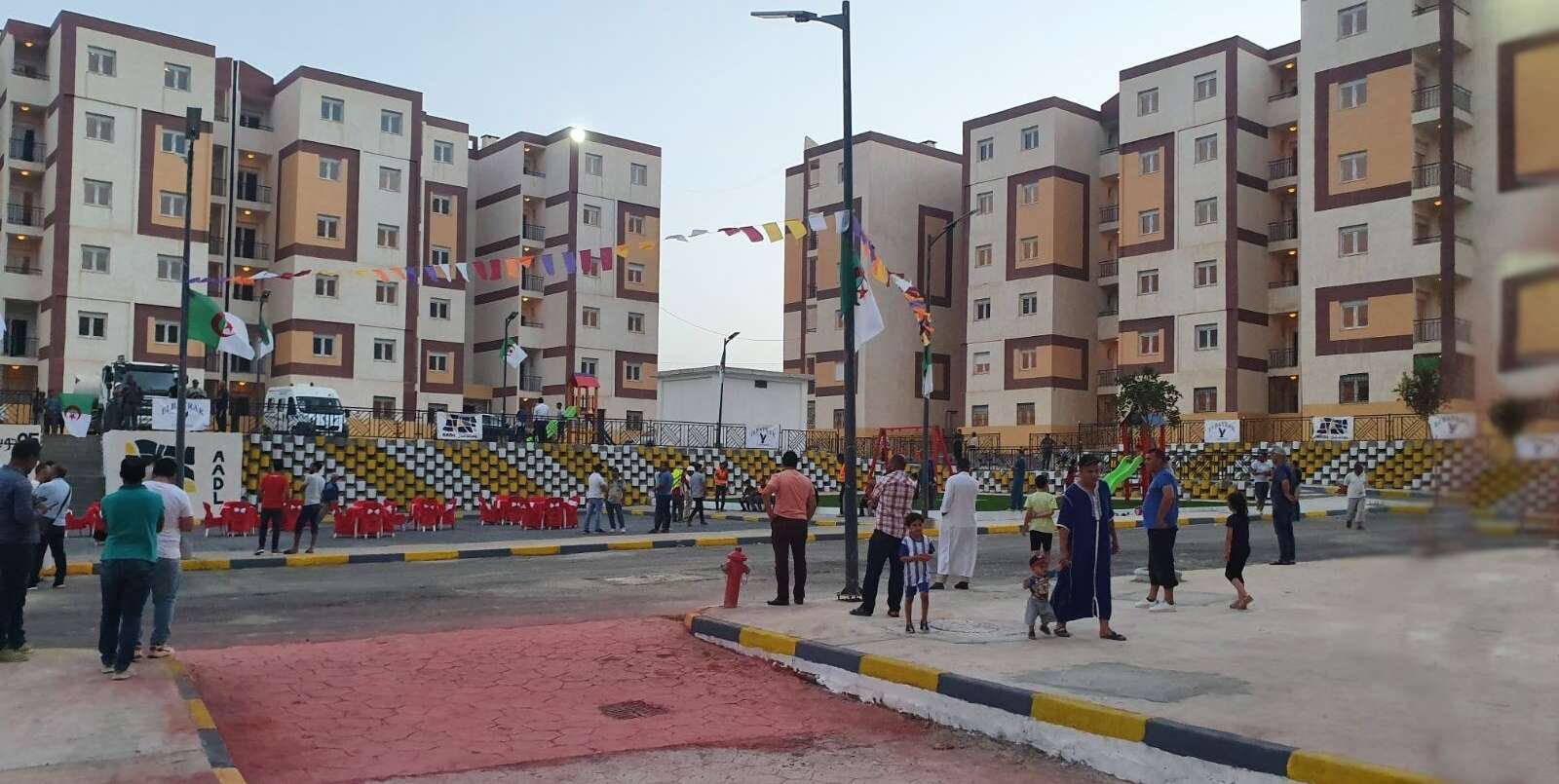 زيتوني.. عملية تسليم السكنات ستتواصل