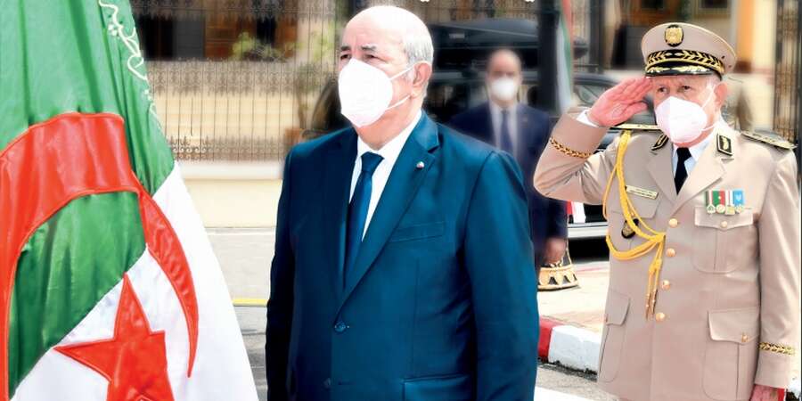الرئيس تبون و الفريق شنقريحة يعزيان في وفاة اللواء جمال بوزيد
