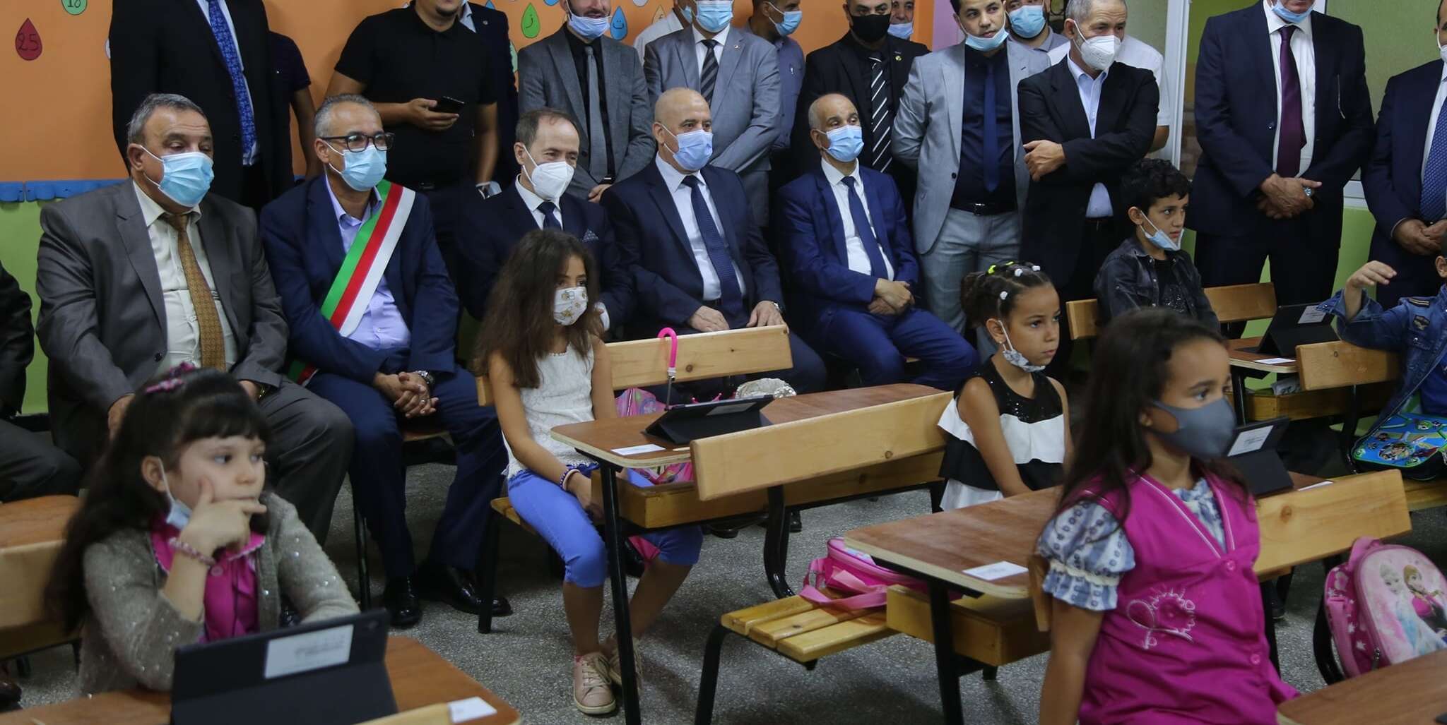 بلعابد: ♦ 15 مليار دج لمساعدة التلاميذ المعوزين وتدابير إضافية للمتضررين من الحرائق.. ♦ تعليمات لمنع الإدارة من التدخل في إعادة التلاميذ المطرودين لأقسامهم