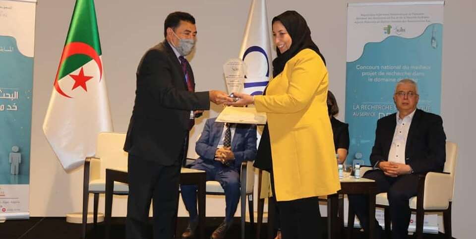 طريقة مبتكرة لتصفية المياه المستعملة تفوز بجائزة أفضل مشروع بحثي