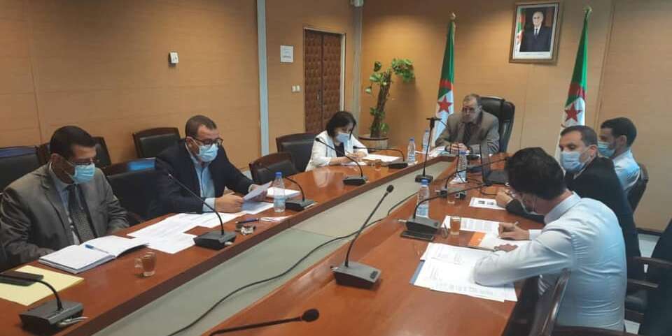 رزيق يتباحث مع خبراء الأفامي حول آفاق تطوير قطاع التجارة