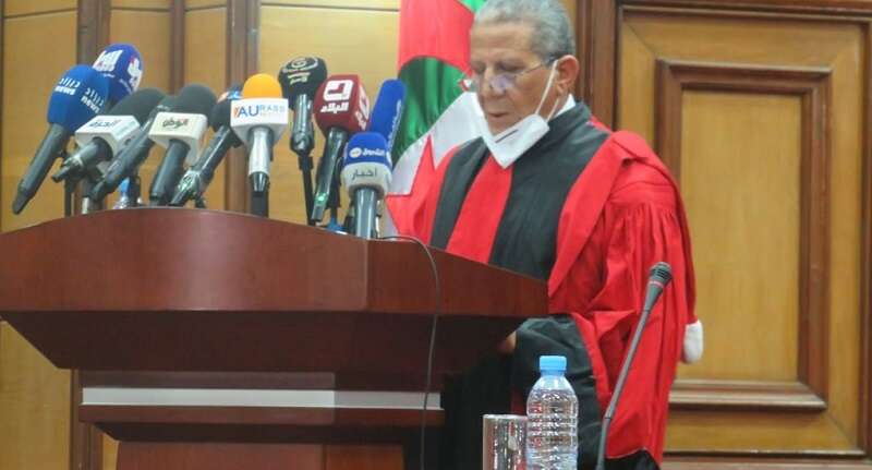 الرئيس الأول للمحكمة العليا: التعامل بالقانون مع كل من يسيئ لهيبة الدولة