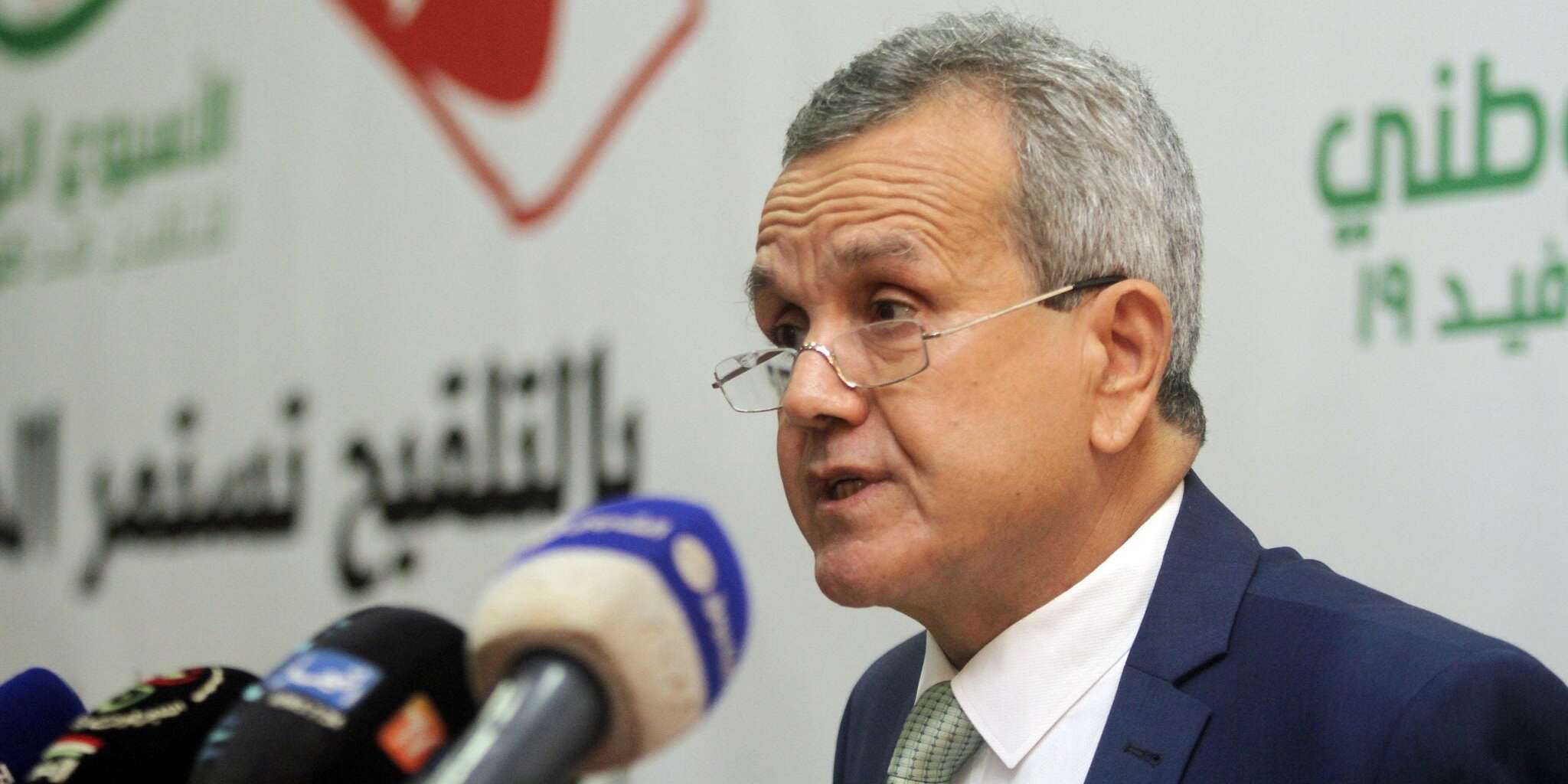 بن بوزيد يشرف على لقاء حول إعداد النصوص التنظيمية لقطاع الصحة