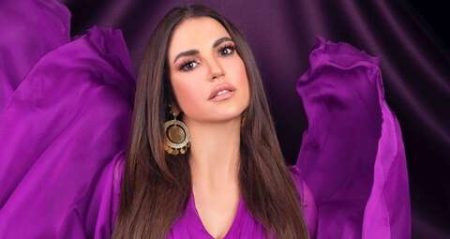 حلمها تجسيد وردة فنياً.. درة تكشف دورها في انفصال عمرو دياب ودينا الشربيني  