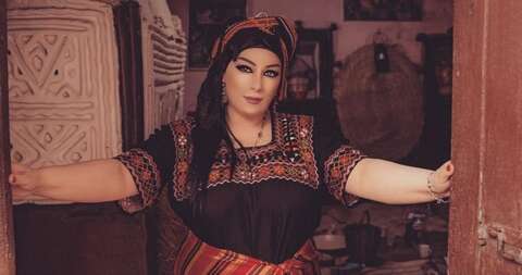 الفنانة طاوس أرحاب تصرح لـ “الموعد اليومي”: أرفض التعامل بالجهوية بين الجزائريين.. لن أتردد في إنجاز أغاني تتحدث عن وحدتنا