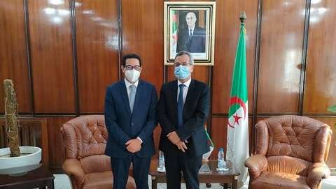 وزير الصحة يستقبل السفير التونسي بالجزائر.. فريق عمل مشترك لتعزيز التعاون بين البلدين في القطاع الصحي