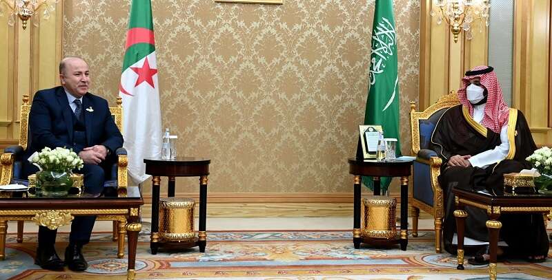 ولي العهد السعودي بن سلمان يستقبل الوزير الأول