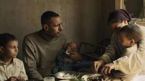 أزمة عرض فيلم “ريش” تتصاعد.. من اختلاف فني إلى خلاف سياسي