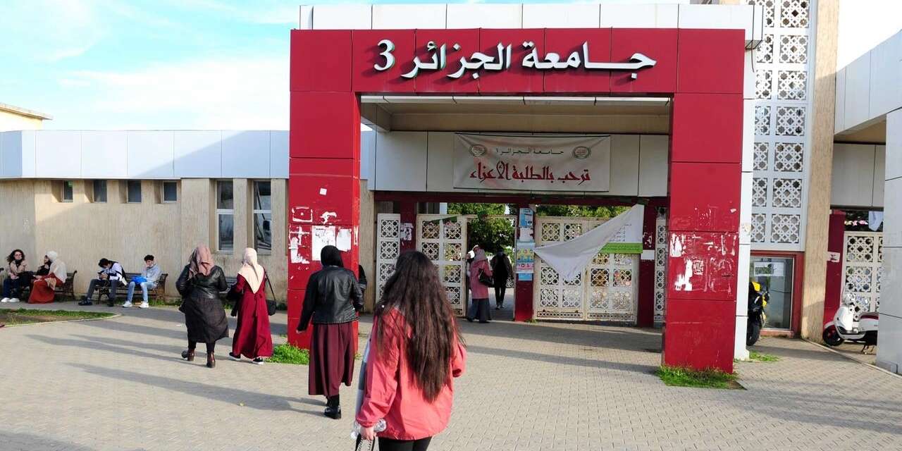مليون و600 ألف جامعي يلتحقون اليوم بالجامعات وبرتوكول صارم لحمايتهم من “كورونا”