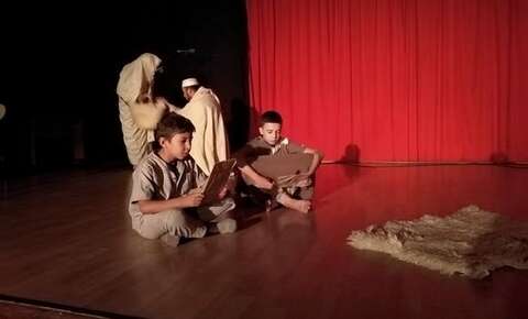إحياءً ليوم الهجرة.. عرض حكواتي ثوري لفائدة الأطفال