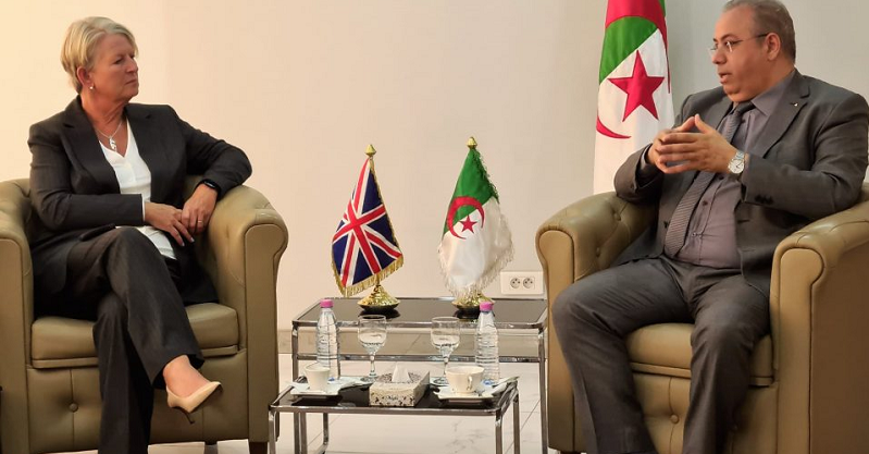 زغدار يتباحث تعزيز الشراكة الصناعية بين الجزائر وبريطانيا