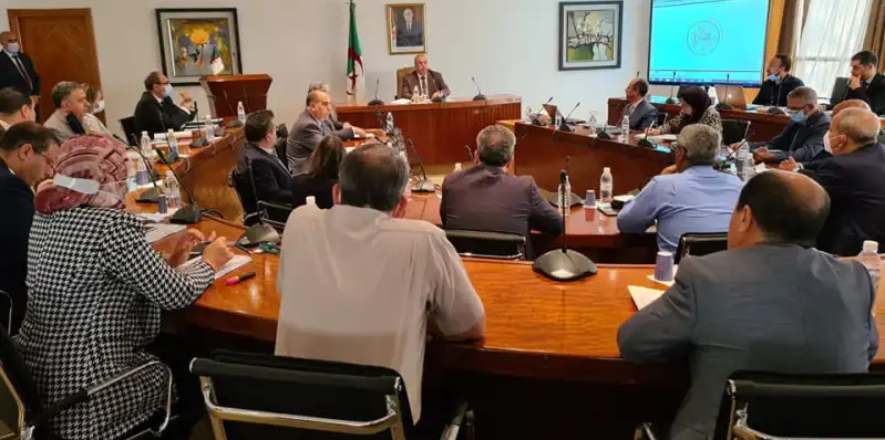 تنصيب لجنة مسابقة جائزة الابتكار للمؤسسات الصغيرة والمتوسطة المبتكرة