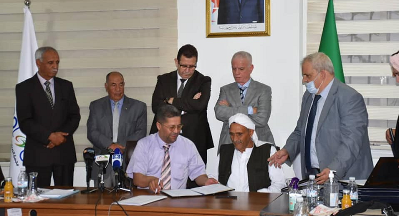 الإمضاء على أولى عقود الشراكة بين الشركة الجزائرية للحوم الحمراء وفدرالية مربي المواشي