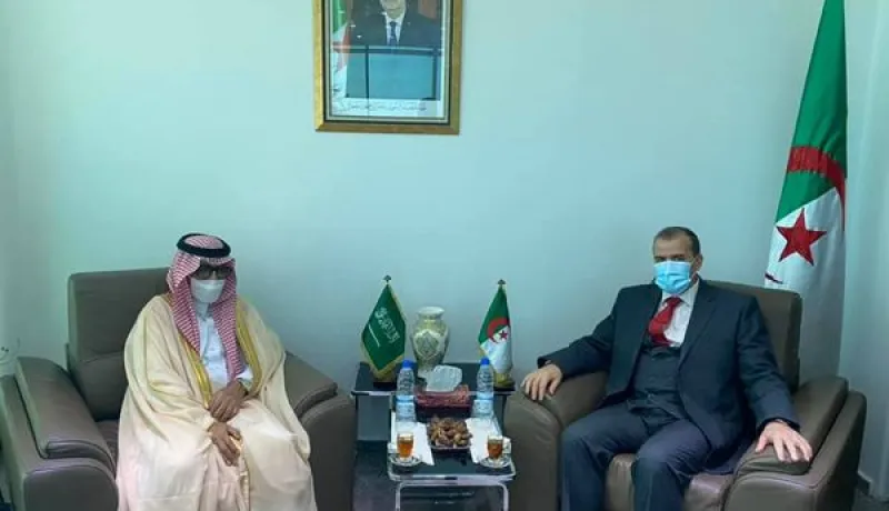 رزيق يتباحث تعزيز التعاون التجاري بين الجزائر والسعودية