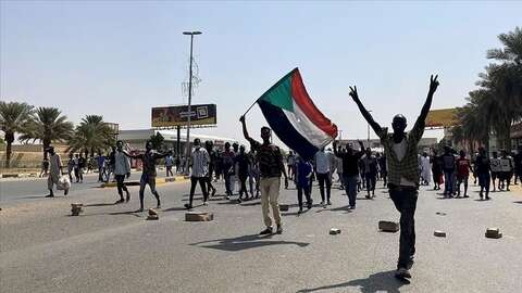 السودان.. دعوات لعصيان مدني ضد إجراءات الجيش