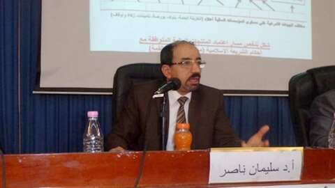 الخبير الاقتصادي، سليمان ناصر لـ”الموعد اليومي”: أسعار النفط ستبقى متذبذبة رغم اجتماع منظمة “أوبك”