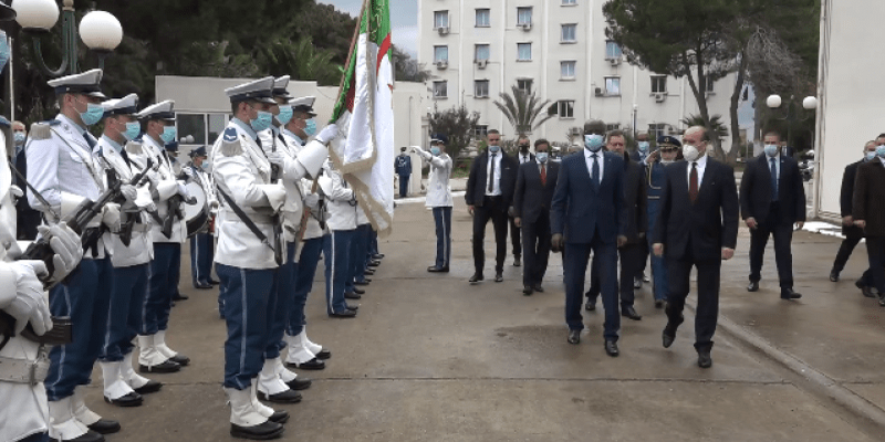 وزير الداخلية الموريتاني يشيد بخبرة الشرطة الجزائرية