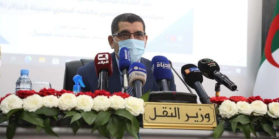 بكاي يشدد على ضرورة رفع الحجز على السفن المتبقية وفي أسرع الآجال