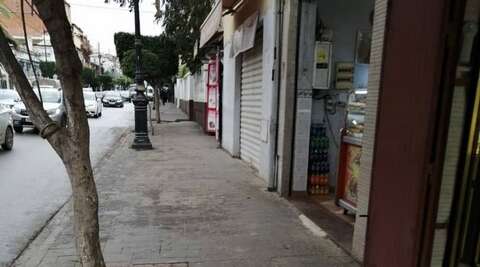 بئر خادم تتخلص من الحواجز الإسمنتية بطرقاتها 