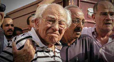 مأساة: ابنة رشوان توفيق تطلب الحجر على أمواله