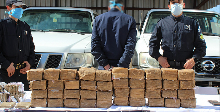 سطيف: حجز 80 كلغ كيف معالج بعين أزال  