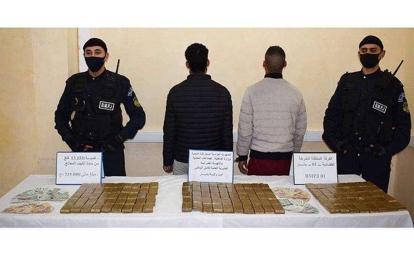 بشار: حجز 13 كلغ كيف معالج وتوقيف شخصين