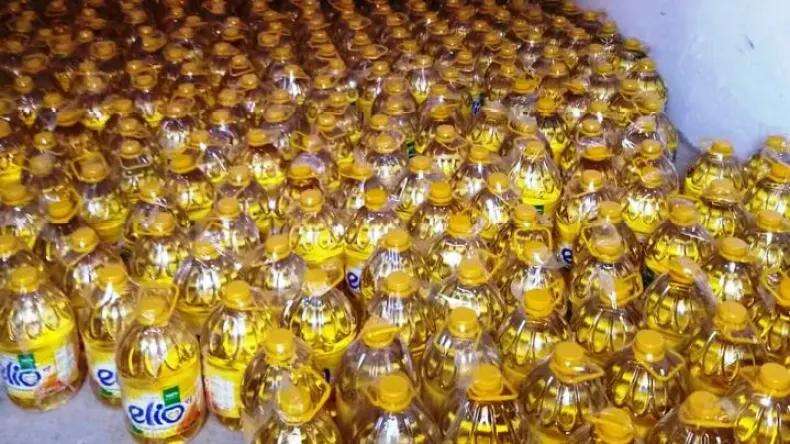 قسنطينة: حجز 11 ألف لتر زيت مخزنة بغرض الاحتكار وإحداث الندرة  