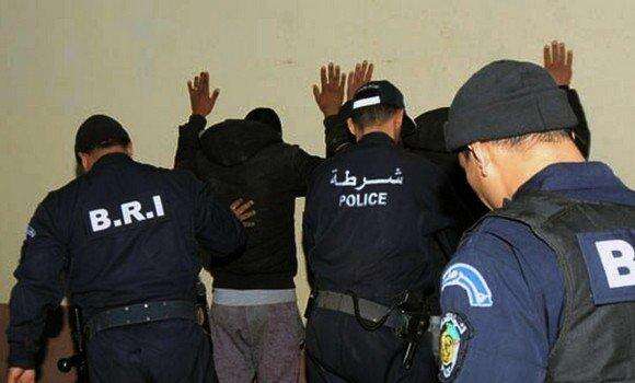 سوق أهراس: حجز 3 قناطير بارود وتوقيف شخصين