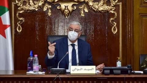 والي العاصمة يطالب الأميار بالنزول للميدان 