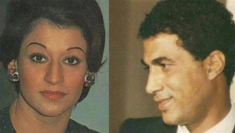 ماكيير شهير يكشف سرا: أحمد زكي طلب الزواج من وردة الجزائرية وحين قبلت… هرب!