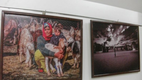 “الصورة تتكلم” في بسكرة